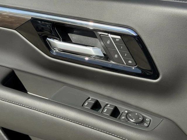 new 2026 Chevrolet Suburban car, priced at $72,260