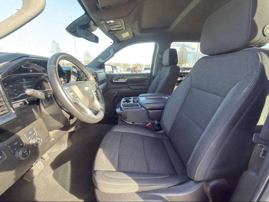 used 2025 Chevrolet Silverado 1500 car, priced at $42,250