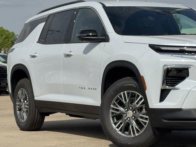 new 2026 Chevrolet Traverse car, priced at $38,192
