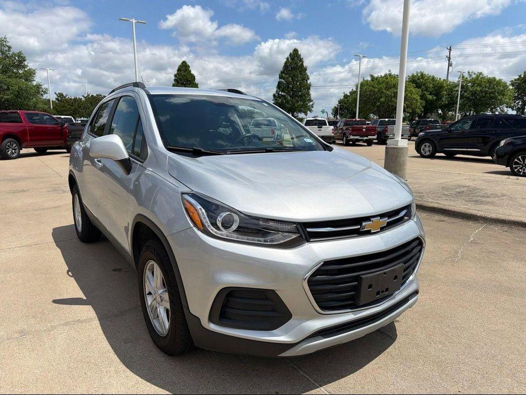 used 2021 Chevrolet Trax car, priced at $15,500