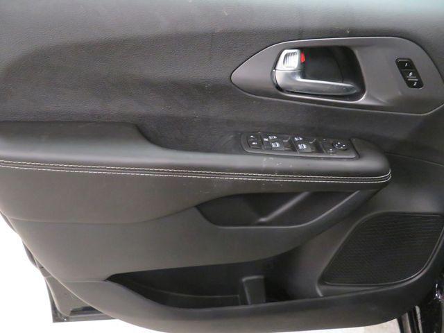 new 2026 Chrysler Pacifica car, priced at $42,352