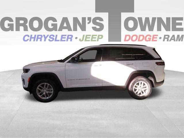 new 2025 Jeep Grand Cherokee car, priced at $39,235