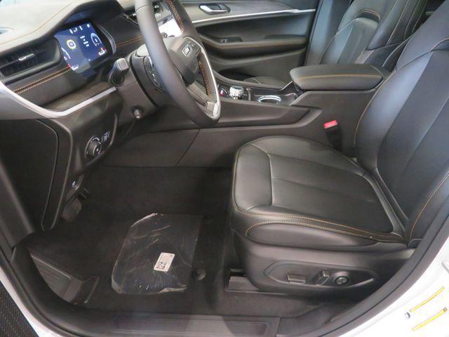 new 2026 Jeep Grand Cherokee car, priced at $47,308