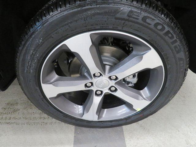 new 2026 Jeep Grand Cherokee car, priced at $45,255