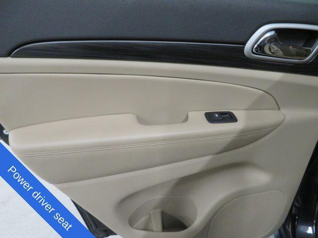 used 2022 Jeep Grand Cherokee car, priced at $22,519