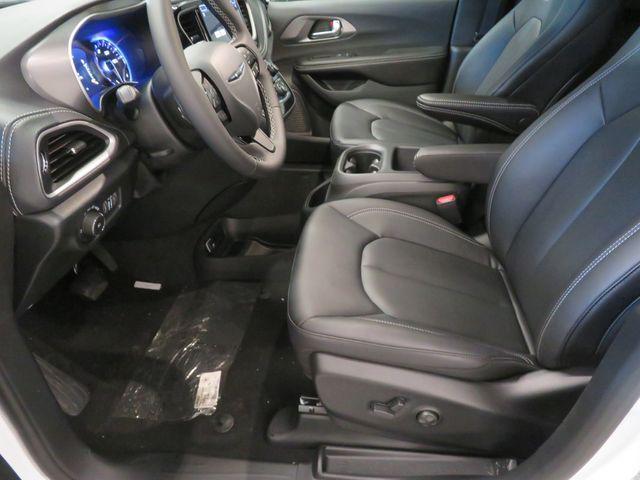 new 2026 Chrysler Pacifica car, priced at $41,517