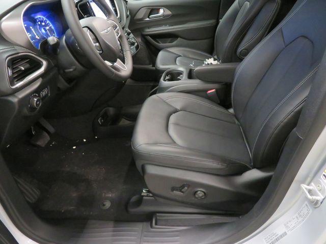 new 2026 Chrysler Pacifica car, priced at $40,215