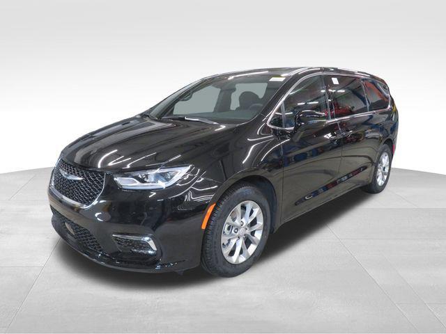new 2026 Chrysler Pacifica car, priced at $47,782