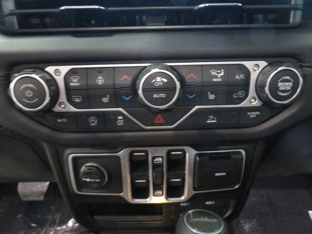 new 2026 Jeep Gladiator car, priced at $47,784