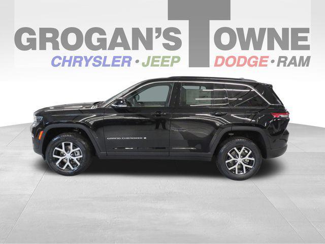 new 2024 Jeep Grand Cherokee car, priced at $45,209
