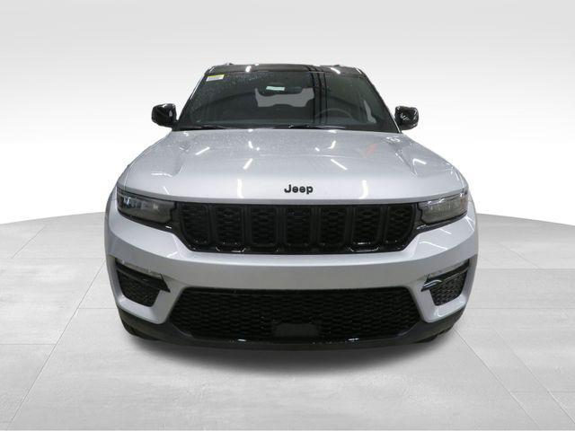 new 2025 Jeep Grand Cherokee car, priced at $48,273