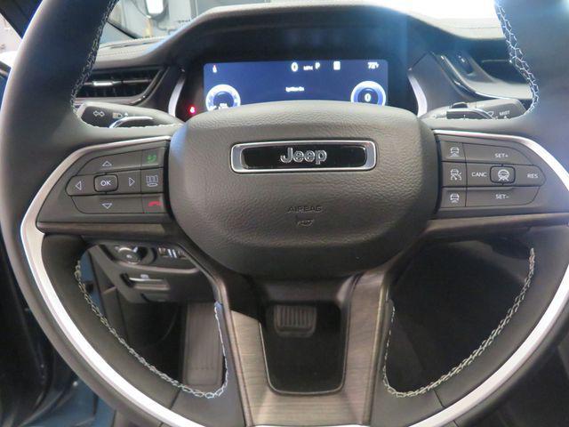 new 2026 Jeep Grand Cherokee car, priced at $43,622