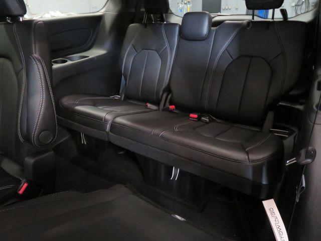 new 2026 Chrysler Pacifica car, priced at $43,776