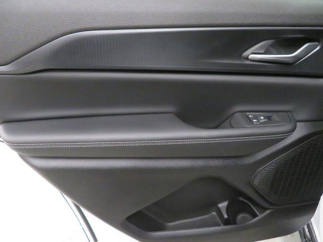 new 2025 Jeep Grand Cherokee L car, priced at $40,632