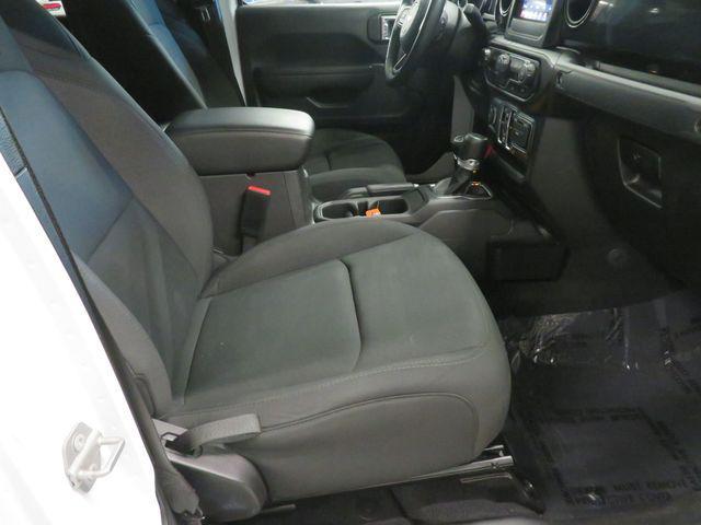 used 2022 Jeep Gladiator car, priced at $29,638