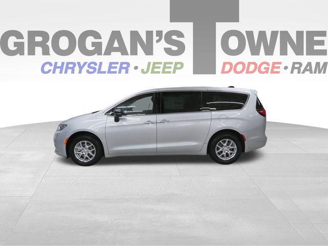 new 2026 Chrysler Pacifica car, priced at $40,215