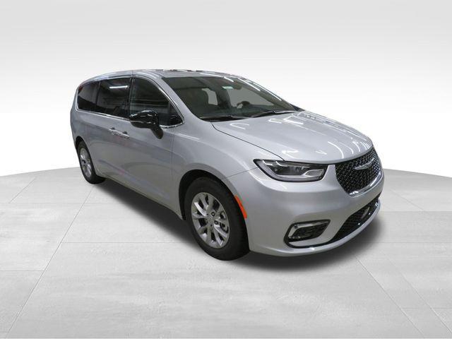new 2026 Chrysler Pacifica car, priced at $48,862