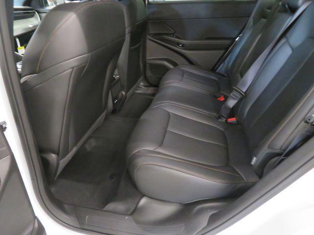 new 2026 Jeep Cherokee car, priced at $40,298