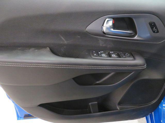 new 2026 Chrysler Pacifica car, priced at $40,215