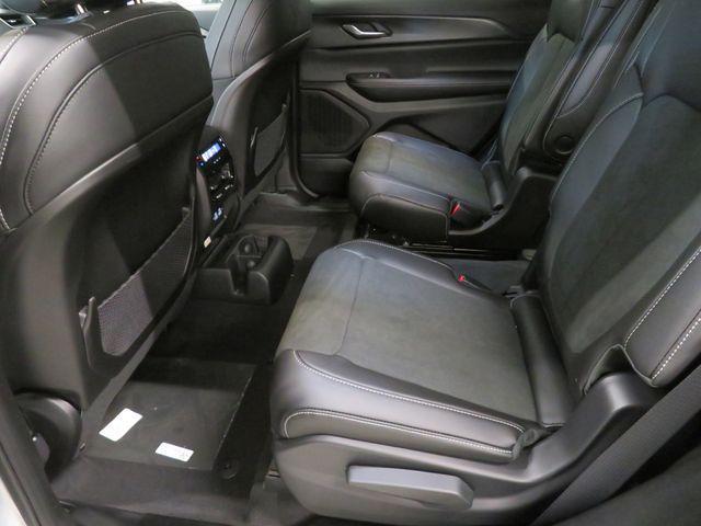 new 2025 Jeep Grand Cherokee L car, priced at $44,394