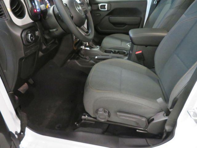 new 2026 Jeep Wrangler car, priced at $42,313