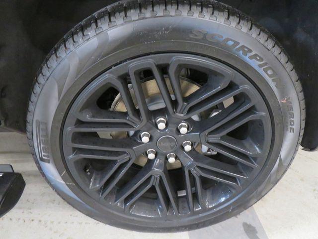 new 2026 Jeep Grand Wagoneer car, priced at $75,193