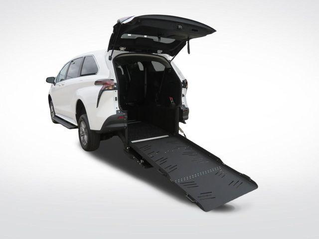 used 2025 Toyota Sienna car, priced at $66,808