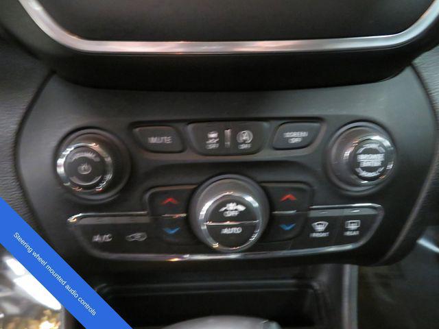 used 2022 Jeep Cherokee car, priced at $23,243