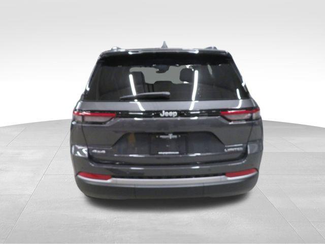 new 2026 Jeep Grand Cherokee car, priced at $45,764