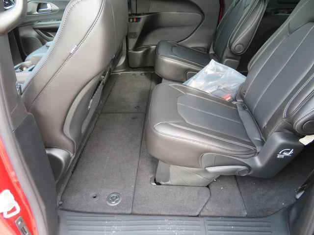 new 2026 Chrysler Pacifica car, priced at $39,937