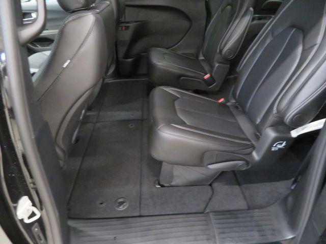 new 2026 Chrysler Pacifica car, priced at $39,791