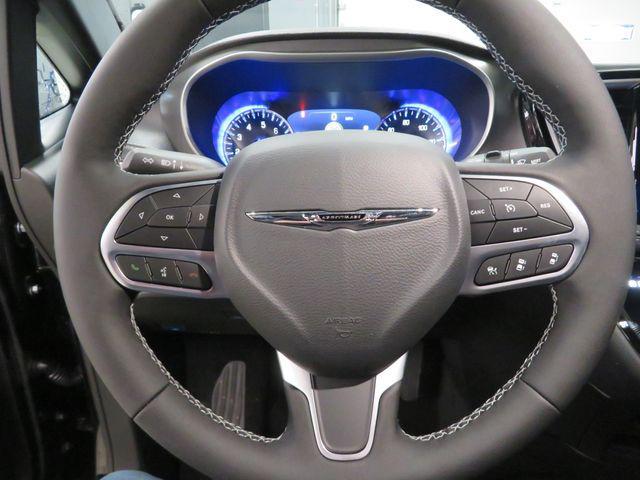 new 2026 Chrysler Pacifica car, priced at $39,791