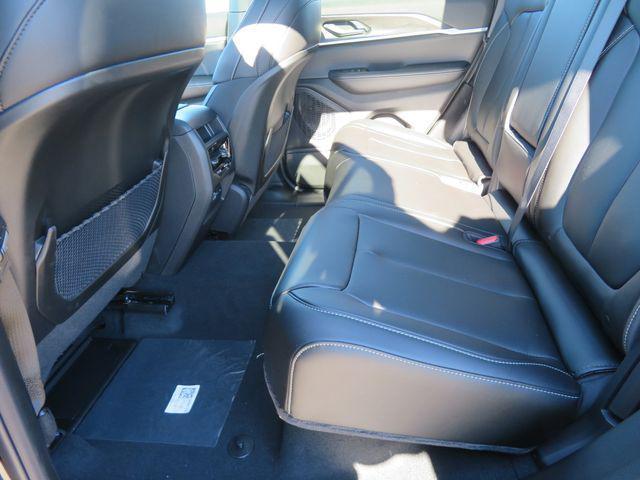 new 2025 Jeep Grand Cherokee car, priced at $44,954