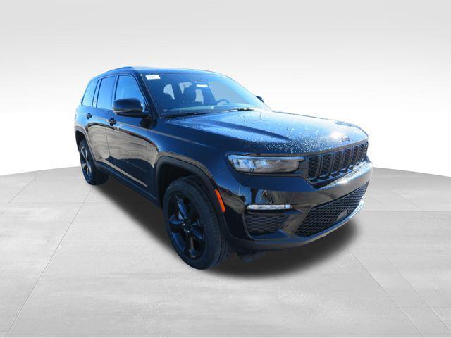 new 2025 Jeep Grand Cherokee car, priced at $44,954