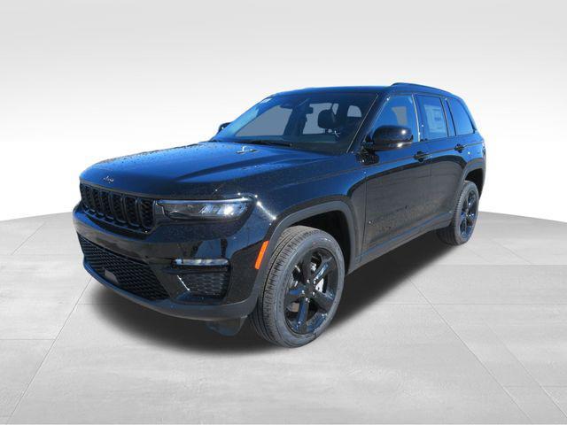 new 2025 Jeep Grand Cherokee car, priced at $44,954