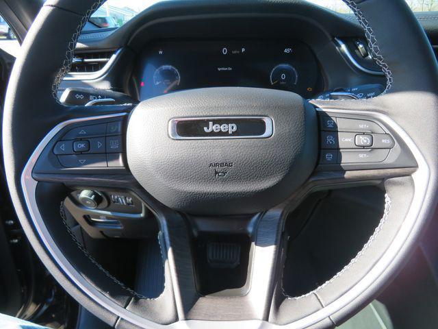 new 2025 Jeep Grand Cherokee car, priced at $44,954