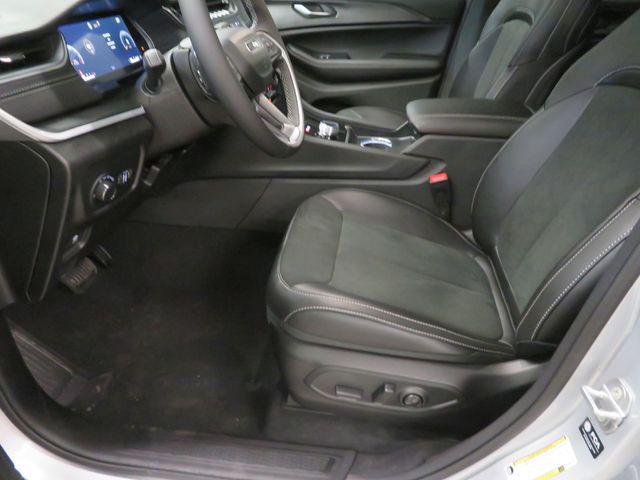 new 2025 Jeep Grand Cherokee L car, priced at $43,543