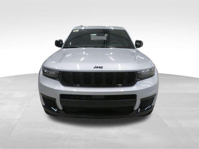 new 2025 Jeep Grand Cherokee L car, priced at $43,543