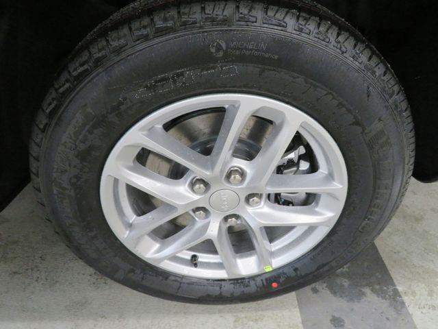 new 2025 Jeep Grand Cherokee L car, priced at $41,142