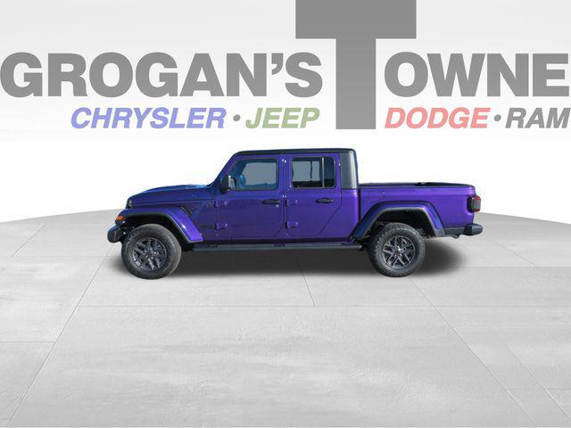 new 2026 Jeep Gladiator car, priced at $48,146
