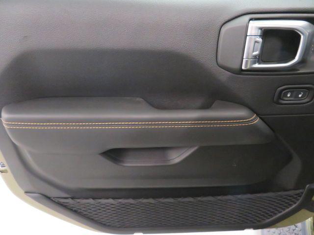 new 2025 Jeep Wrangler car, priced at $57,904