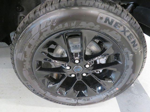 new 2025 Jeep Wrangler car, priced at $57,904