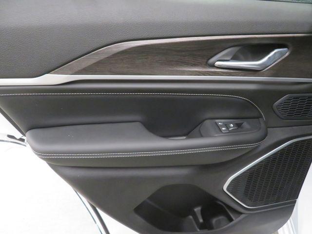 new 2026 Jeep Grand Cherokee car, priced at $50,500