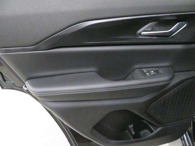 new 2025 Jeep Grand Cherokee car, priced at $39,186