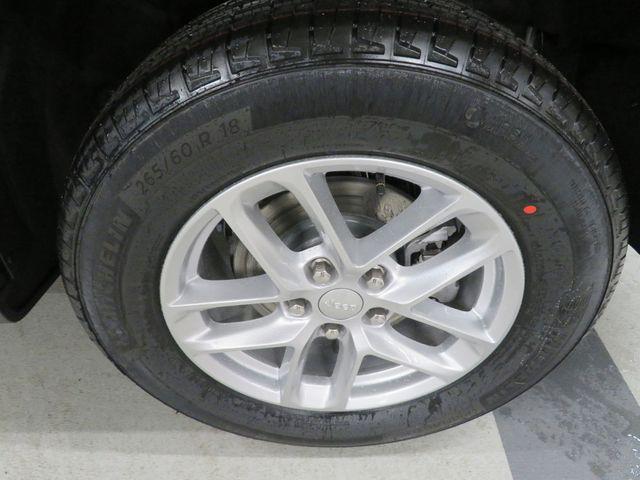 new 2025 Jeep Grand Cherokee car, priced at $39,186