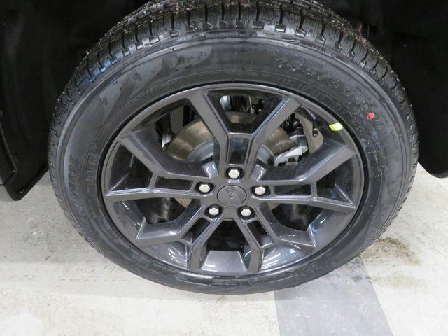 new 2025 Jeep Grand Cherokee car, priced at $48,273