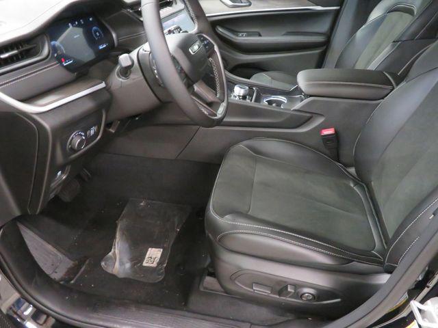 new 2026 Jeep Grand Cherokee car, priced at $44,996