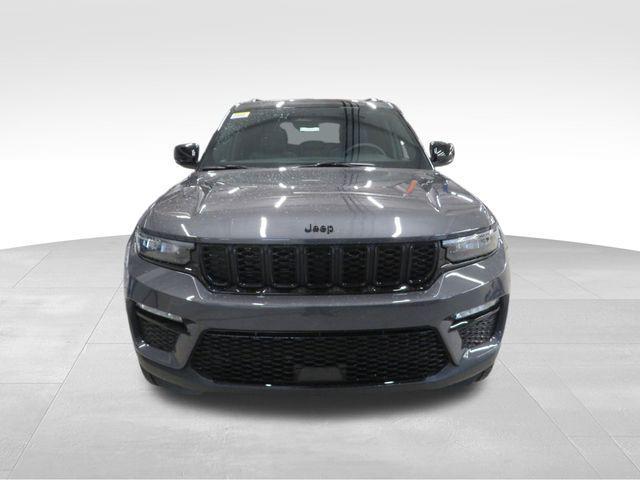 new 2025 Jeep Grand Cherokee car, priced at $48,273