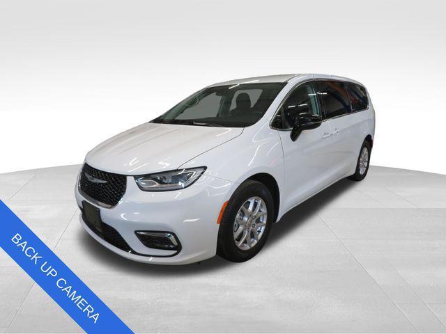 used 2024 Chrysler Pacifica car, priced at $23,950