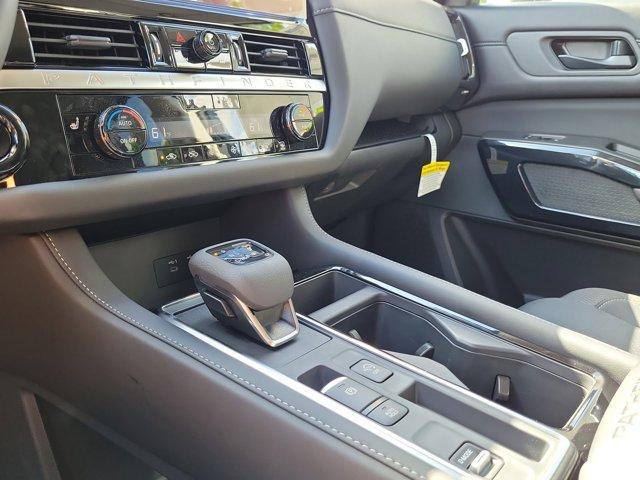 new 2026 Nissan Pathfinder car, priced at $40,642